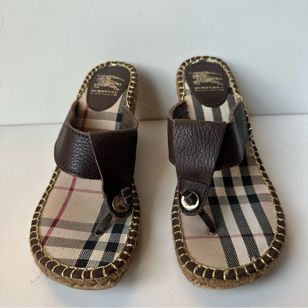Burberry women’s Brown Leather thong Espadrille Wedge Slide sandals S:38 (7.5-8) - Picture 1 of 12